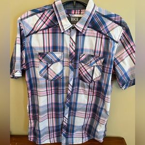 Buckle BKE plaid button down short sleeve shirt